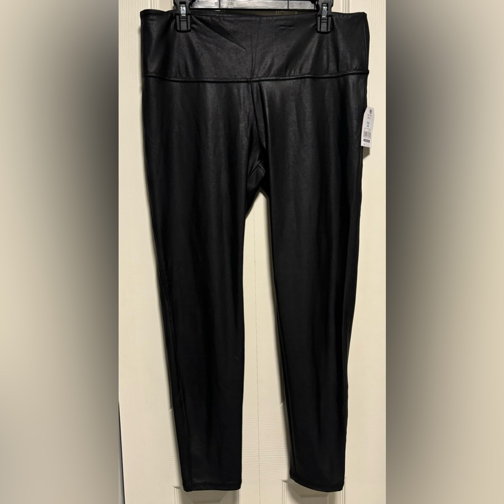 NWT Time and Tru Black Faux Leather Leggings